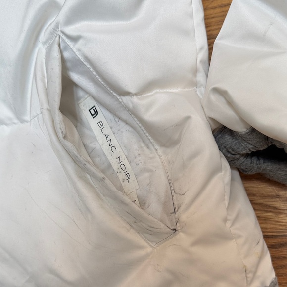 White and Gray Puffer Jacket - Picture 2 of 9